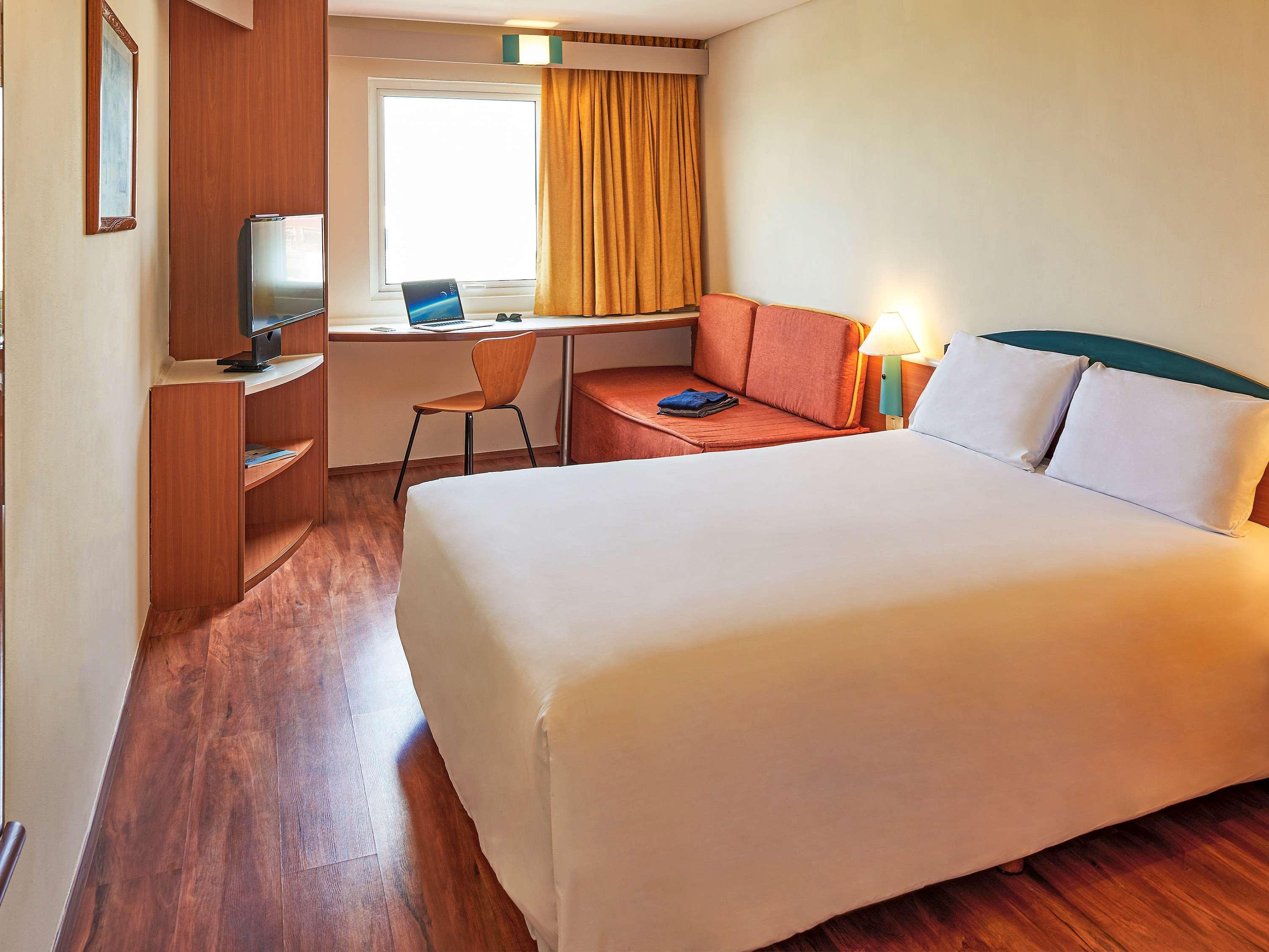 Ibis Monterrey Aeropuerto Hotel Apodaca Екстериор снимка