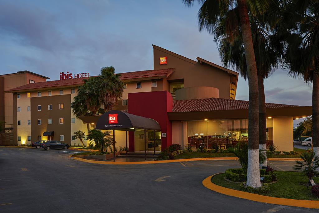 Ibis Monterrey Aeropuerto Hotel Apodaca Екстериор снимка