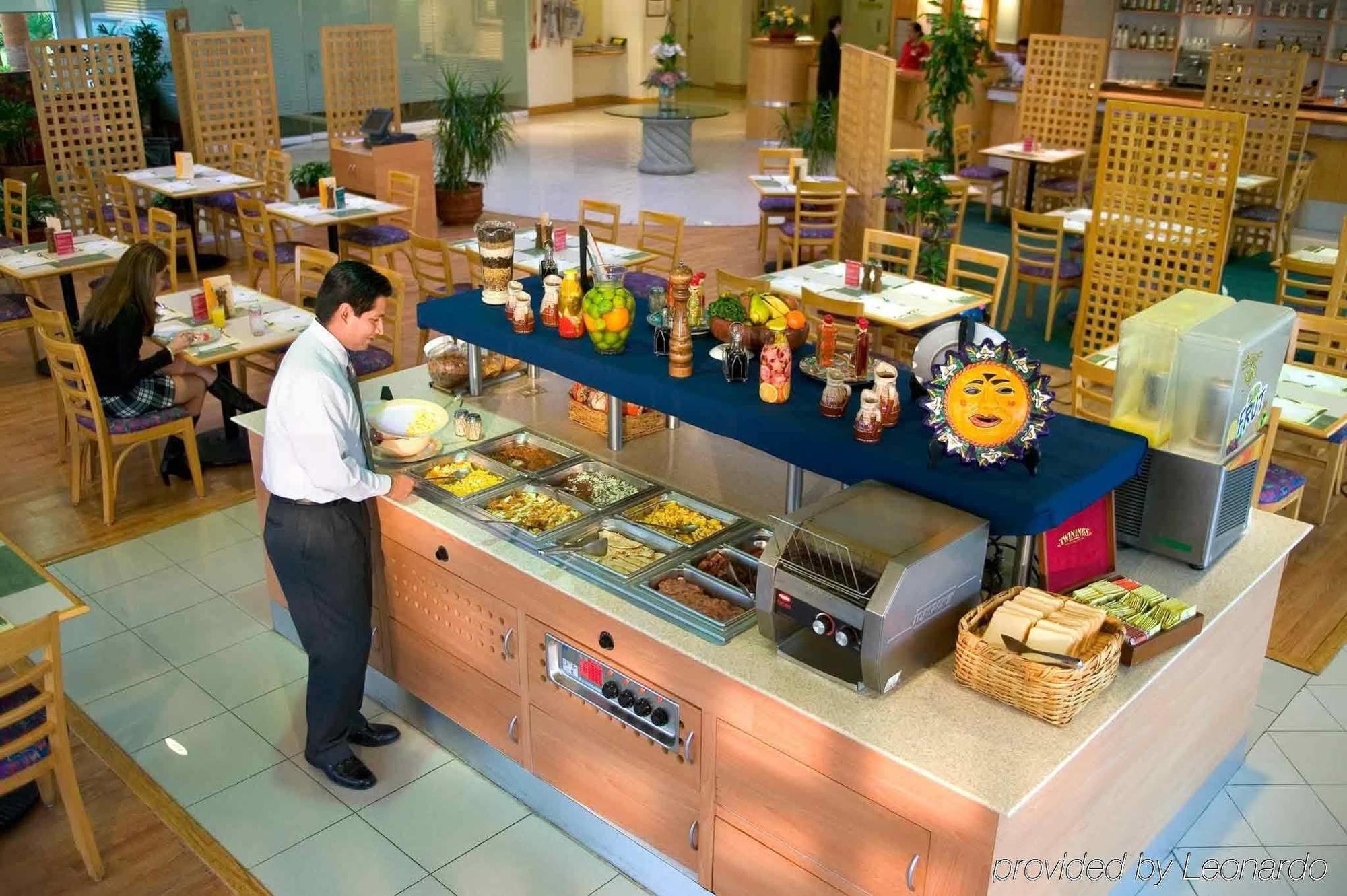 Ibis Monterrey Aeropuerto Hotel Apodaca Екстериор снимка